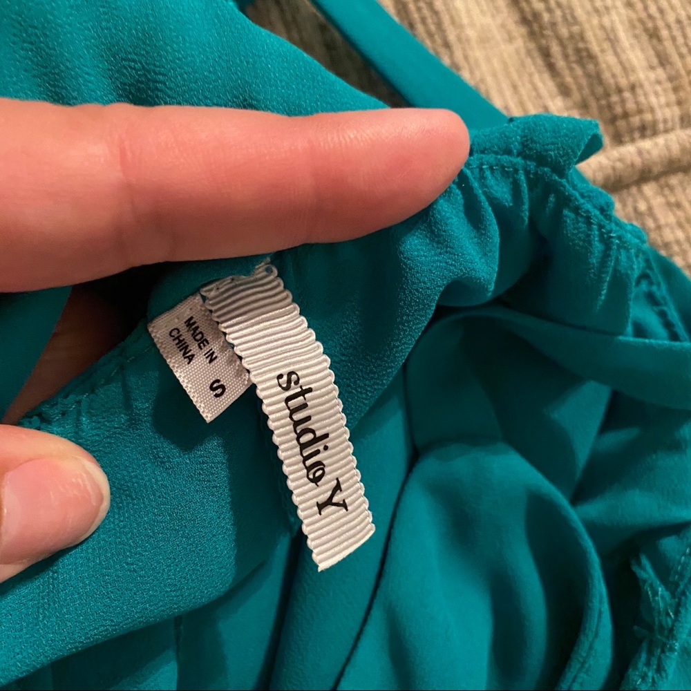 Turquoise top - Picture 4 of 4